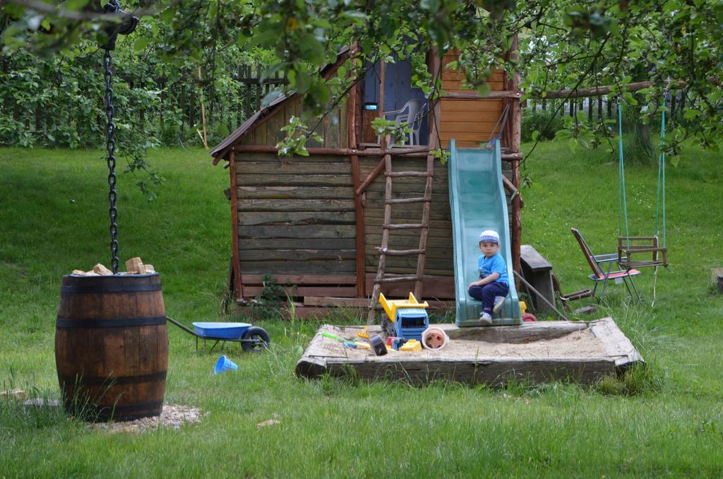 Ubytovani Na Vejminku Rtyne v Podkrkonosi Bagian luar foto